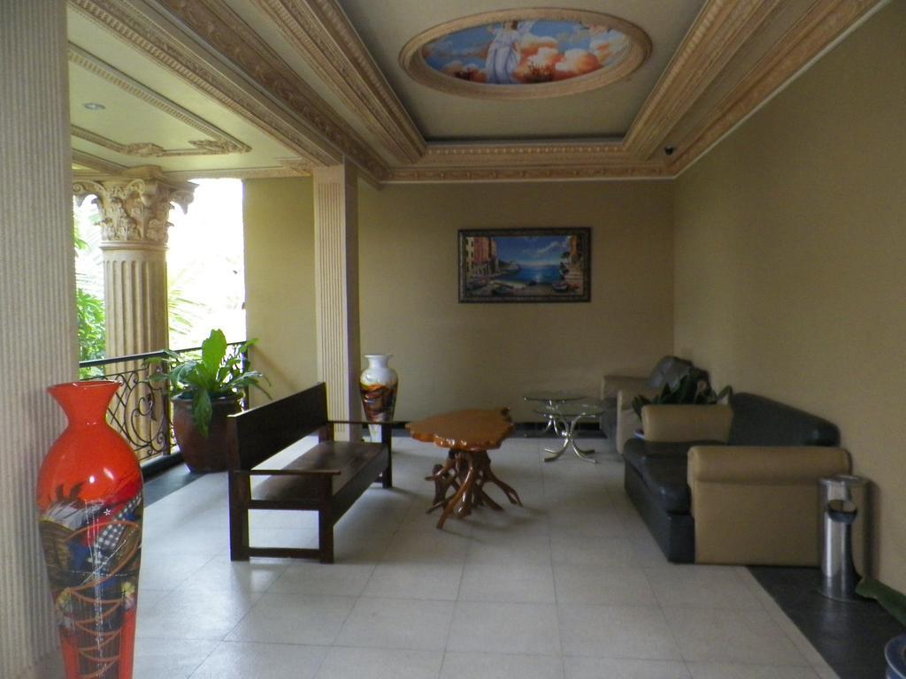 Ceria Boutique Hotel Maguwo Екстериор снимка