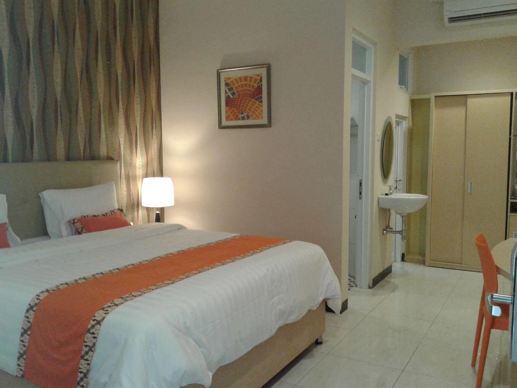 Ceria Boutique Hotel Maguwo Екстериор снимка