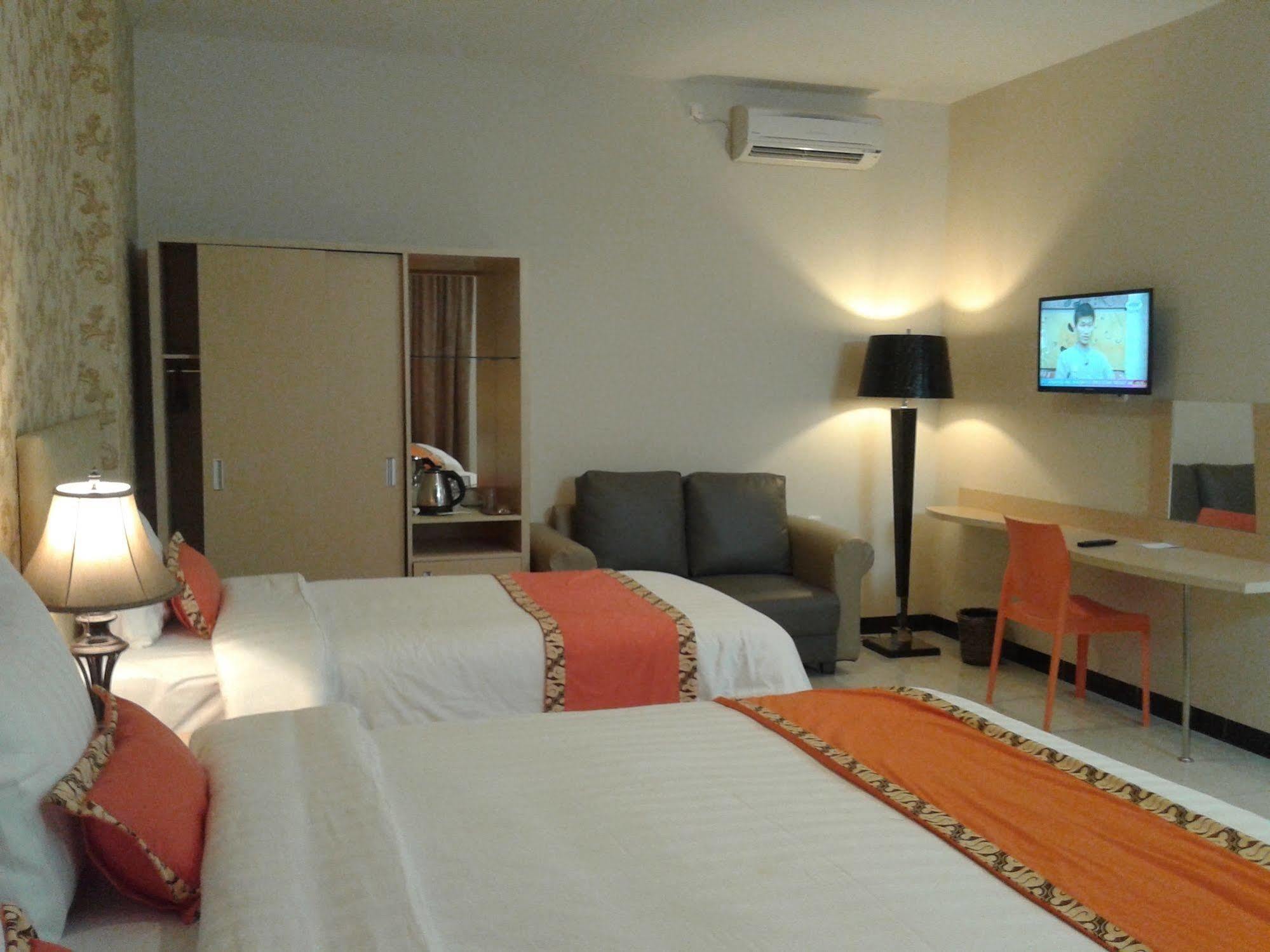 Ceria Boutique Hotel Maguwo Екстериор снимка