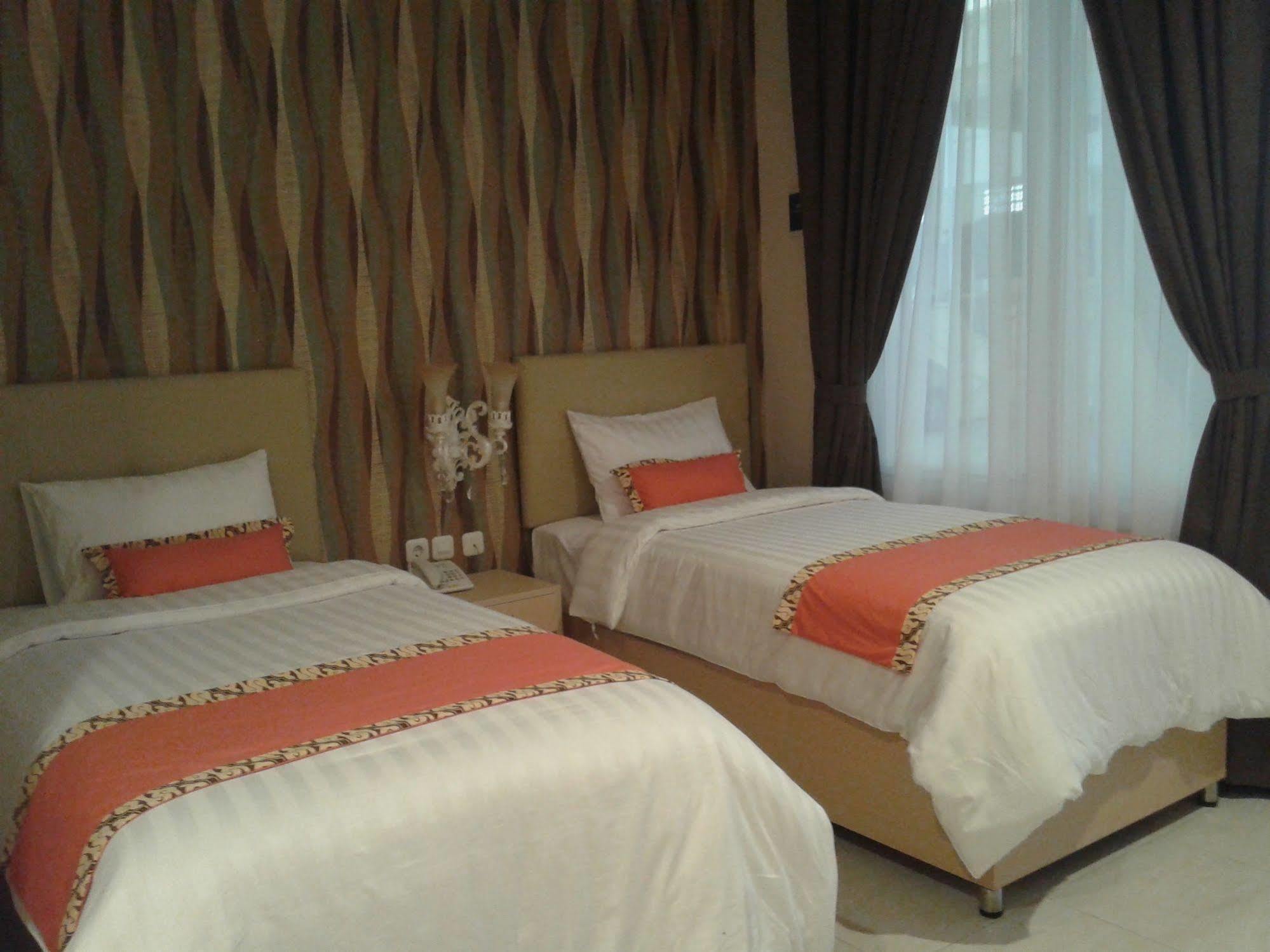 Ceria Boutique Hotel Maguwo Екстериор снимка